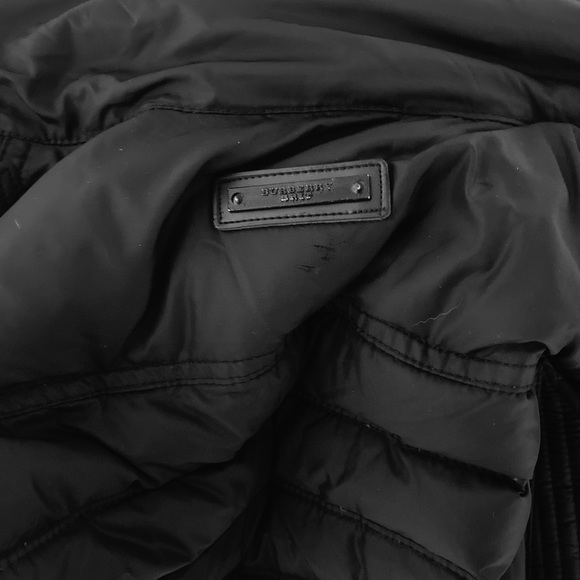 Beautiful Burberry Black Puffer Vest - Picture 7 of 7